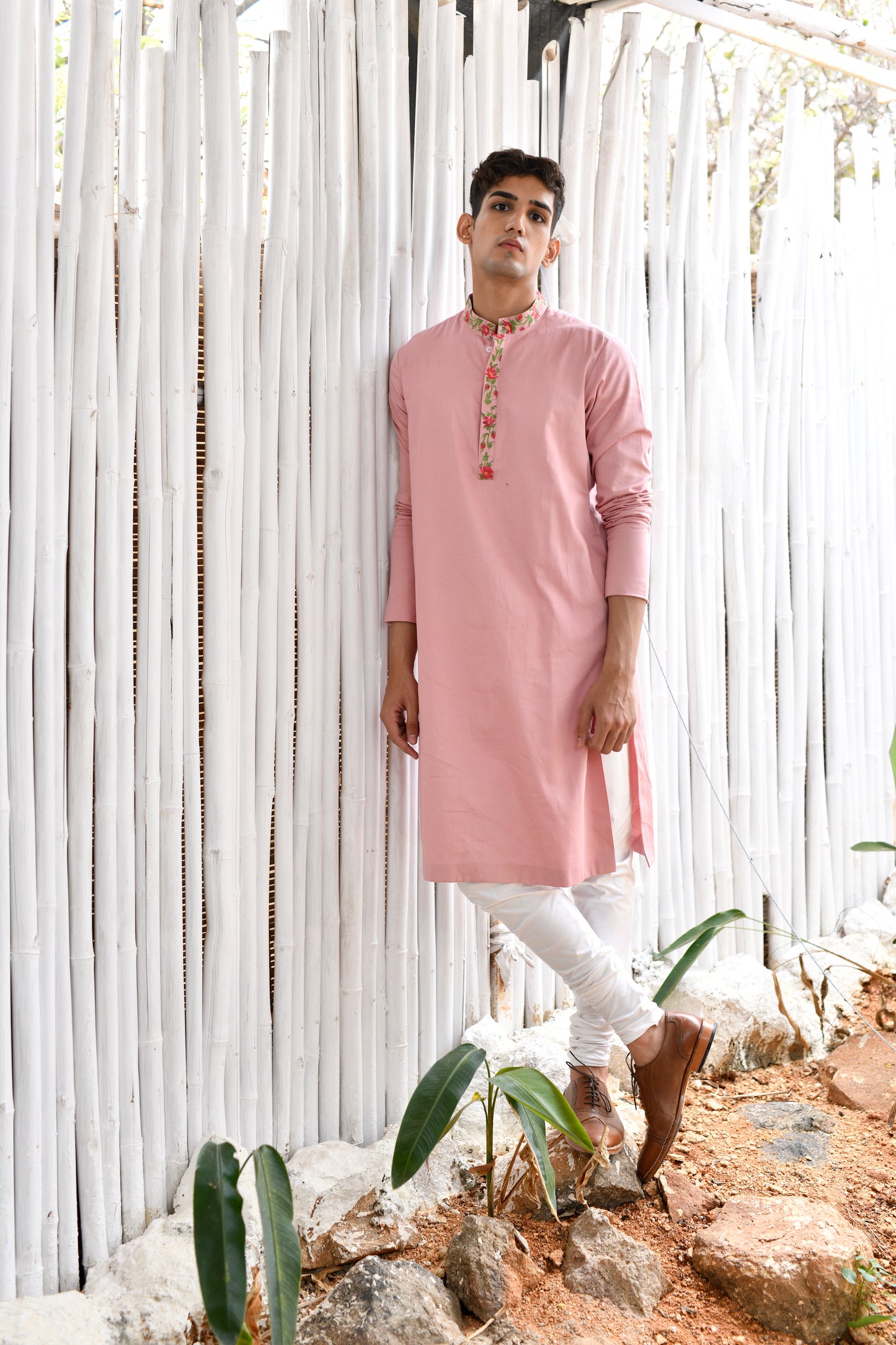 PINKESQUE minimal kurta