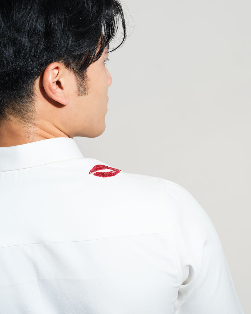 Lip locked shirt