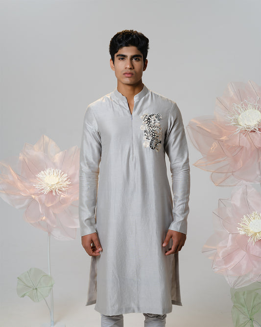 IMPERIAL ROAR KURTA SET