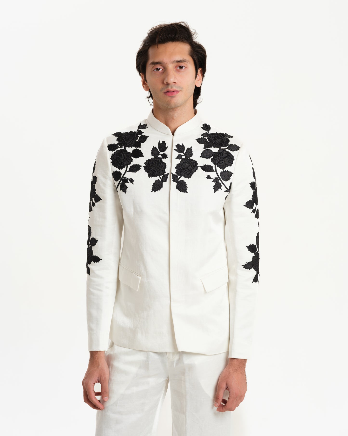 NOIR ROSE' BANDHGALA SET