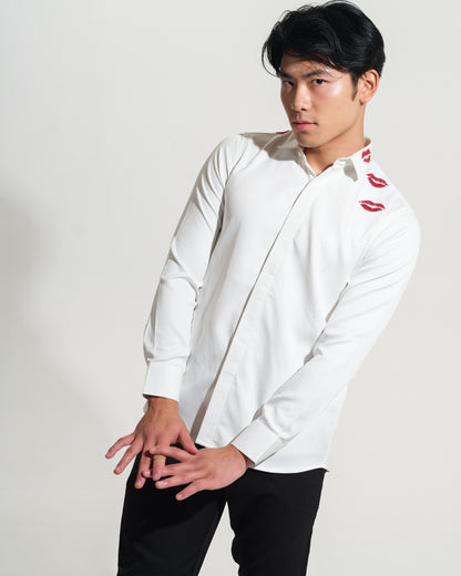 Lip locked shirt