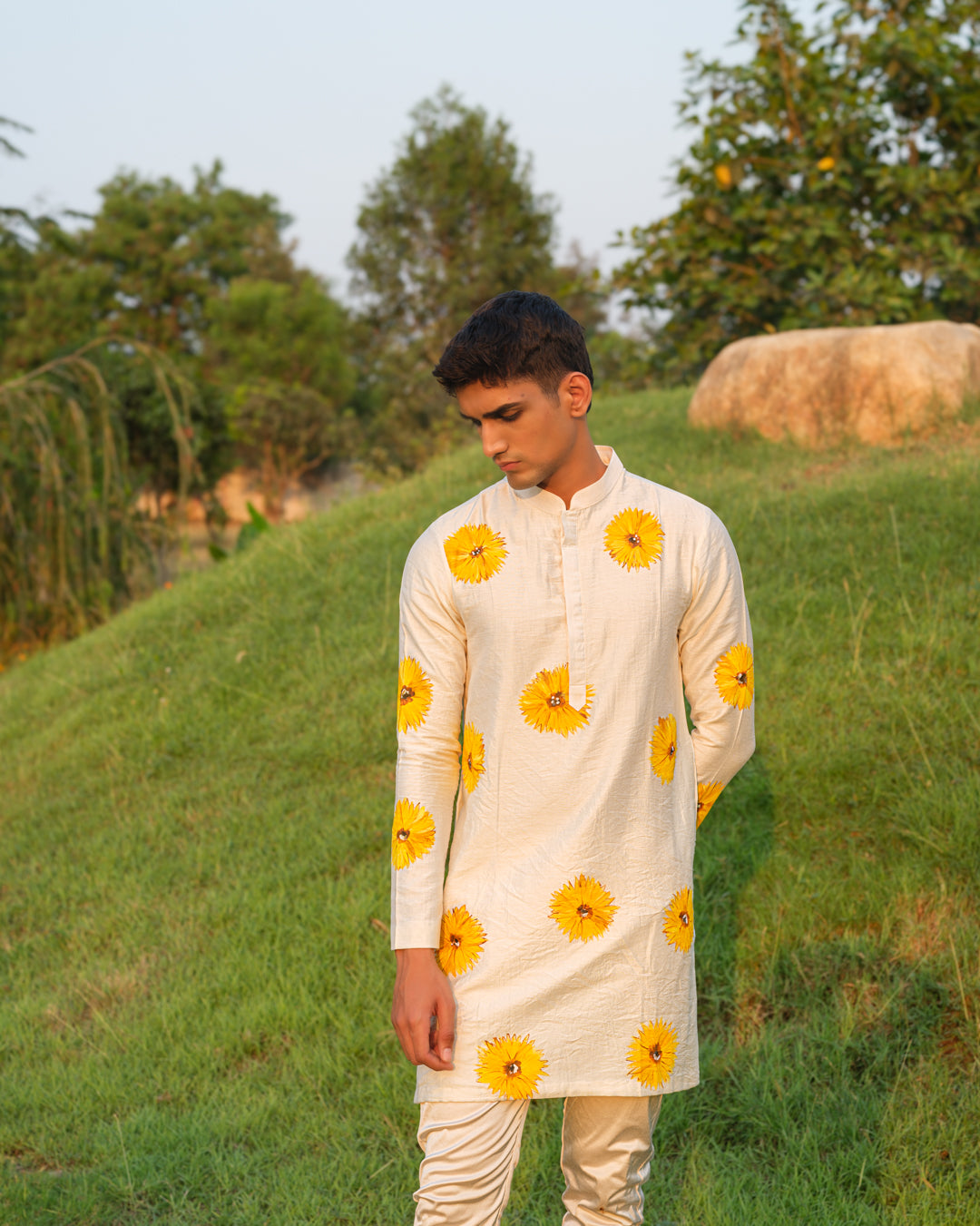 Field of gold kurta